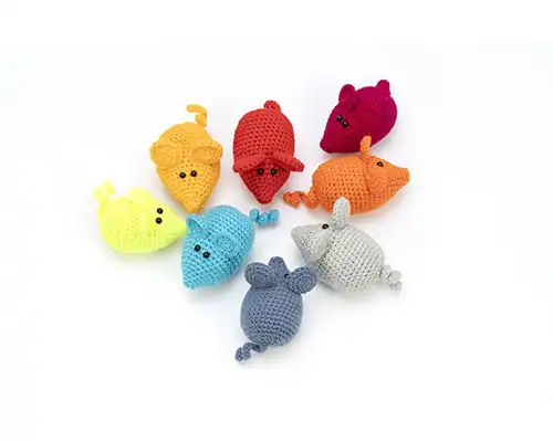 Knitted Mouse Doll Toy